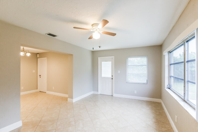 2,670/Mo, 10103 NW 82nd St Tamarac, FL 33321 Misc View