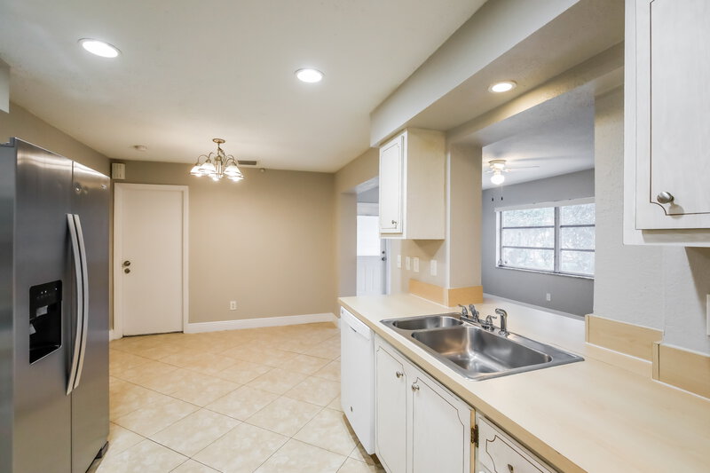 2,670/Mo, 10103 NW 82nd St Tamarac, FL 33321 Misc View 8