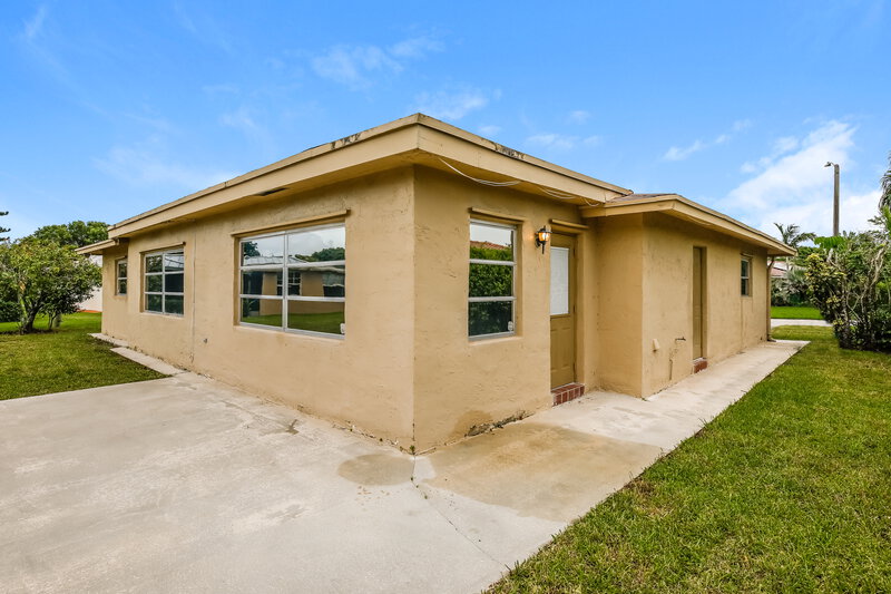 2,670/Mo, 10103 NW 82nd St Tamarac, FL 33321 Misc View 17