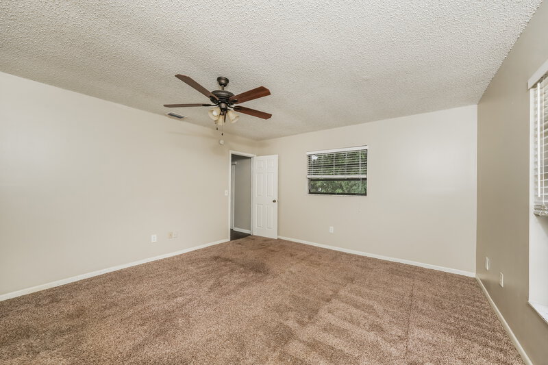 2,850/Mo, 1107 Widgeon Rd Wellington, FL 33414 Main Bedroom View