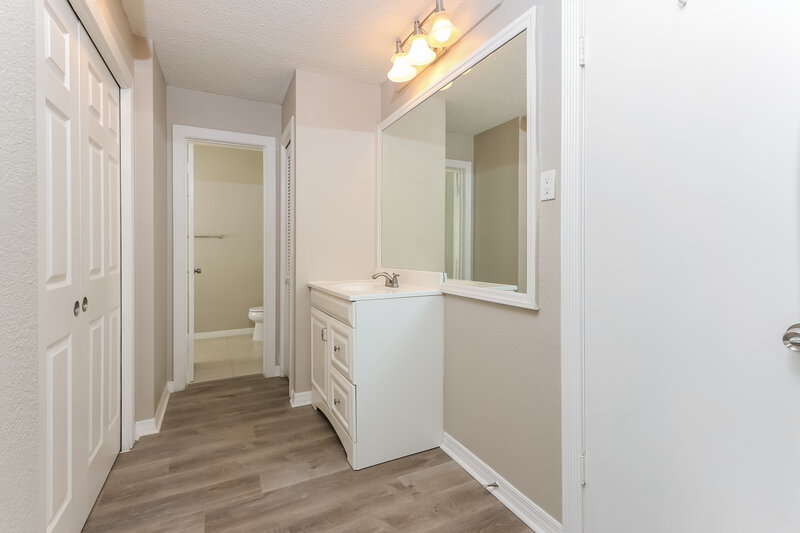 3,580/Mo, 12463 Sawgrass Ct Wellington, FL 33414 Main Bathroom View