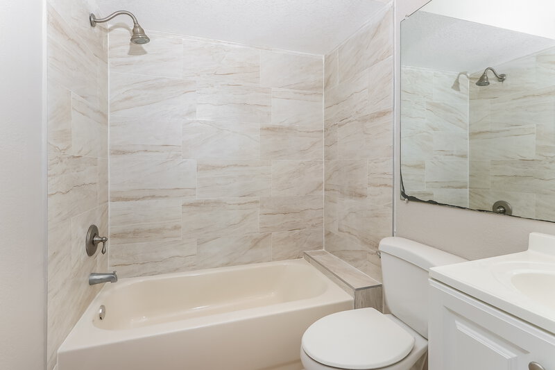 3,580/Mo, 12463 Sawgrass Ct Wellington, FL 33414 Bathroom View 2