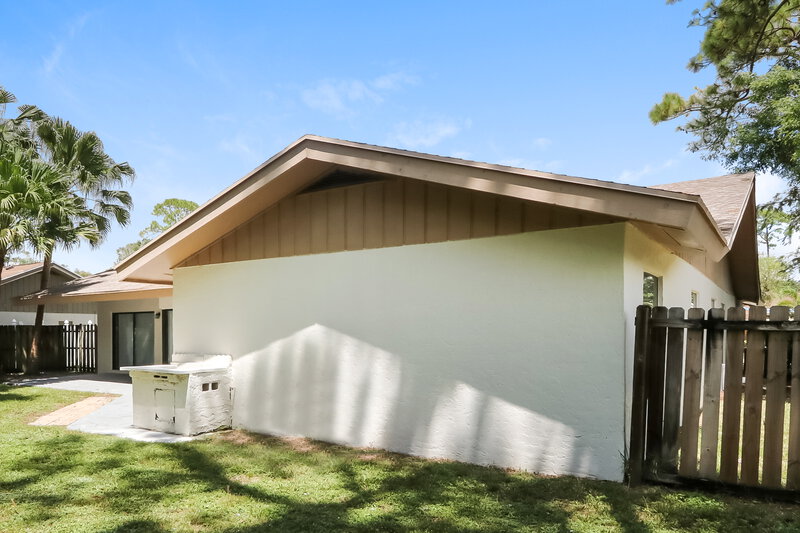 3,580/Mo, 12463 Sawgrass Ct Wellington, FL 33414 Rear View