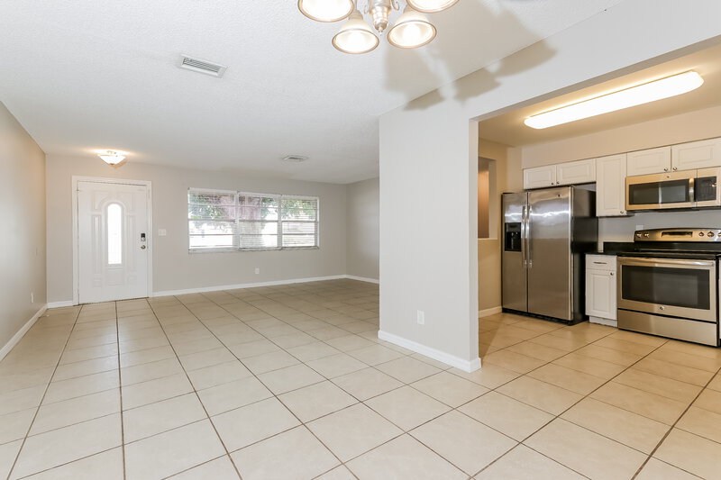 2,940/Mo, 1502 Wyndcliff Dr Wellington, FL 33414 Dining Room View