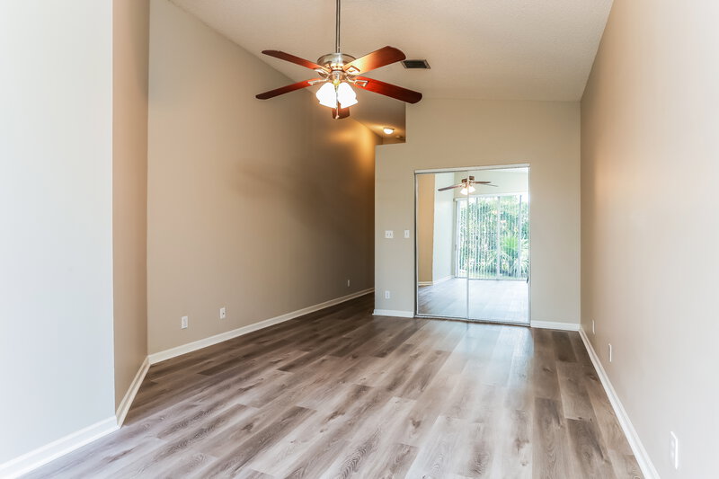 3,255/Mo, 15271 SW 51st St Davie, FL 33331 Main Bedroom View 2