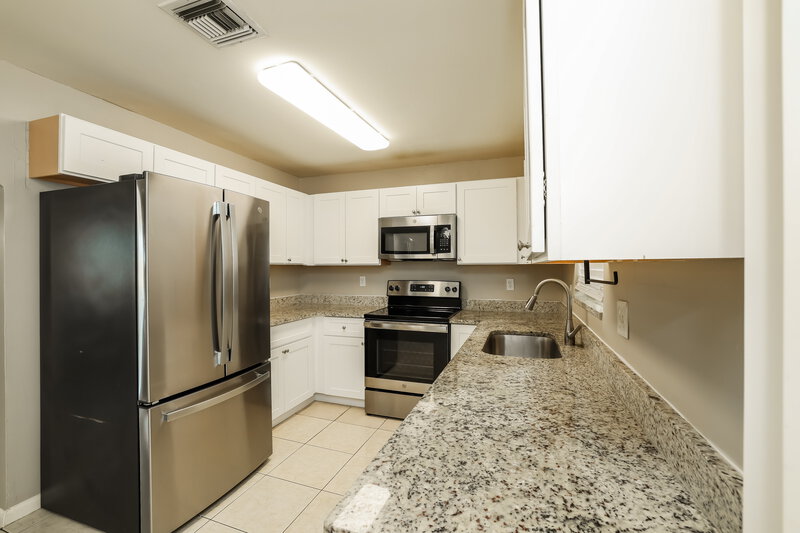 2,545/Mo, 295 Cherry St Palm Beach Gardens, FL 33410 Kitchen View