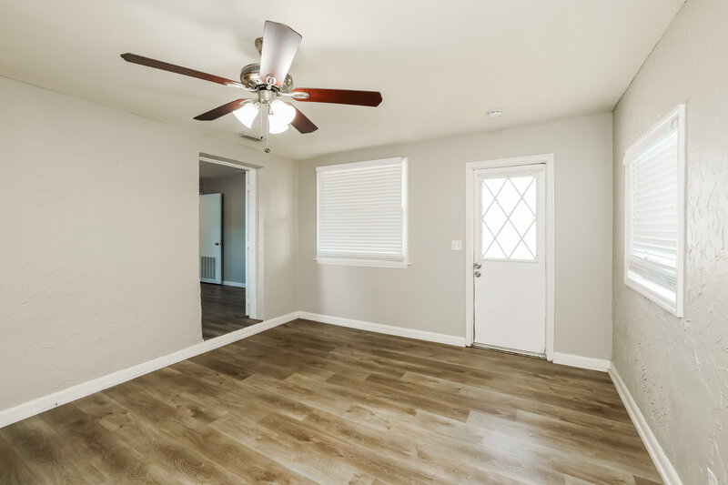 2,545/Mo, 295 Cherry St Palm Beach Gardens, FL 33410 Bedroom View 3