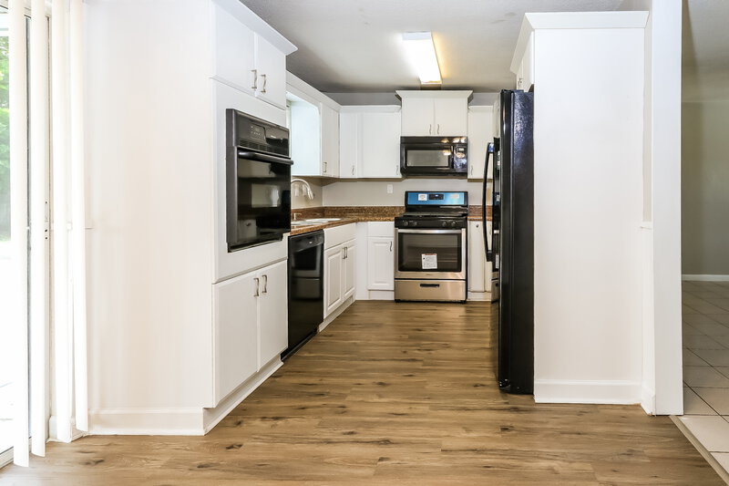 2,780/Mo, 300 Cherry St Palm Beach Gardens, FL 33410 Kitchen View