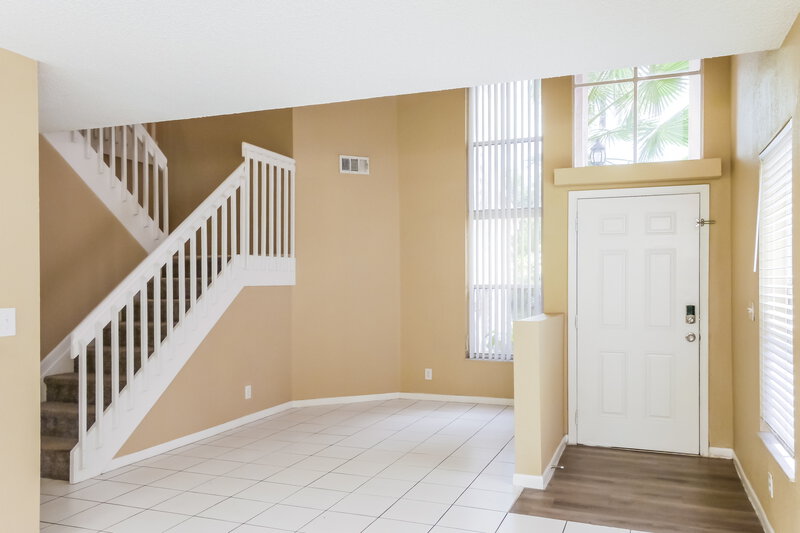 3,240/Mo, 3275 W Buena Vista Dr Margate, FL 33063 Living Room View 2