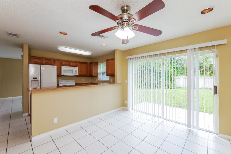3,240/Mo, 3275 W Buena Vista Dr Margate, FL 33063 Dining Room View