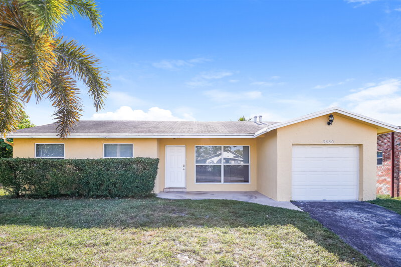 3,680/Mo, 3680 NW 113th Ave Sunrise, FL 33323 External View