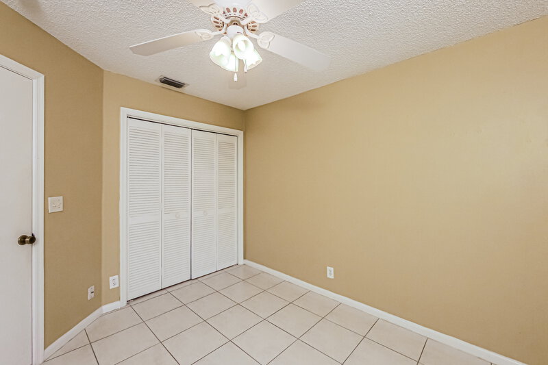 4,255/Mo, 5339 NW 99th Ln Coral Springs, FL 33076 Bedroom View 2