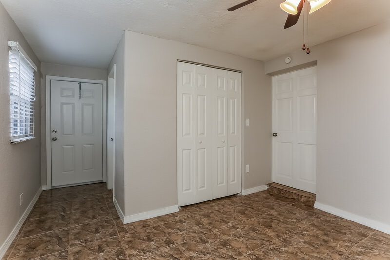 3,930/Mo, 6020 NE 3rd Ter Oakland Park, FL 33334 Main Bedroom View 2