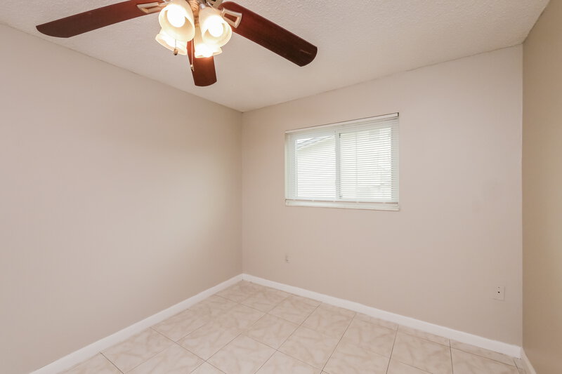 3,085/Mo, 9521 NW 25th St Sunrise, FL 33322 Bedroom View