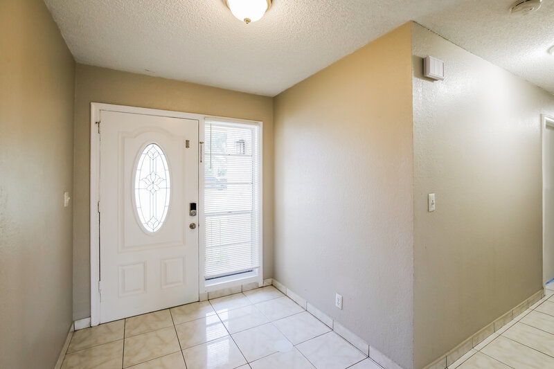 3,495/Mo, 9811 NW 23rd St Coral Springs, FL 33065 Front Entrance View