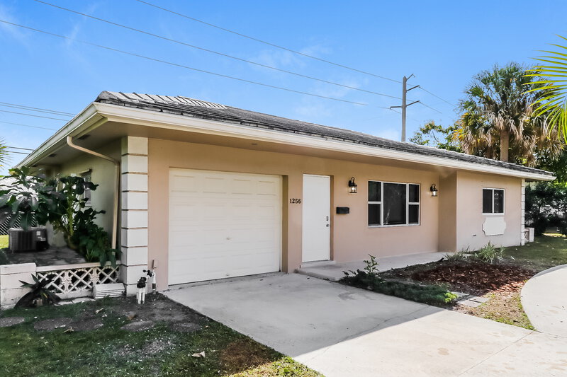 3,835/Mo, 1256 SW 9th Ave Boca Raton, FL 33486 Front View