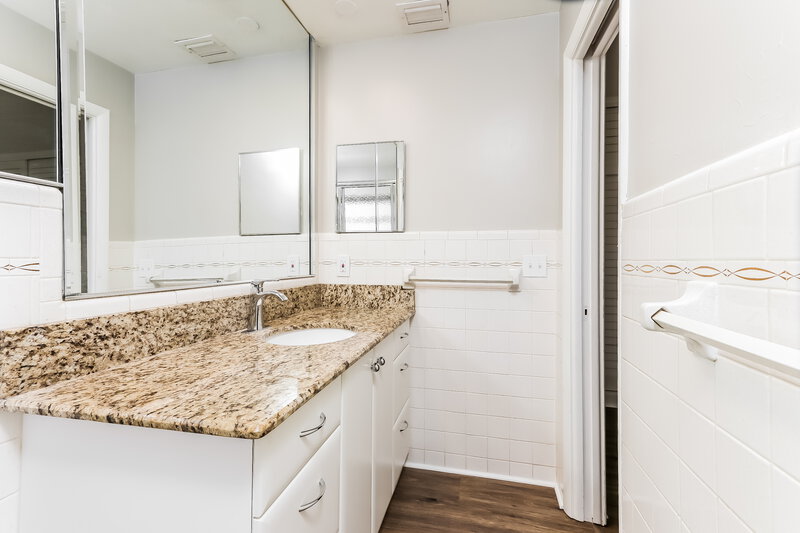 3,835/Mo, 1256 SW 9th Ave Boca Raton, FL 33486 Bathroom View