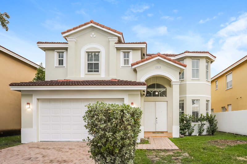 3,165/Mo, 24024 SW 107th Ct Homestead, FL 33032 External View