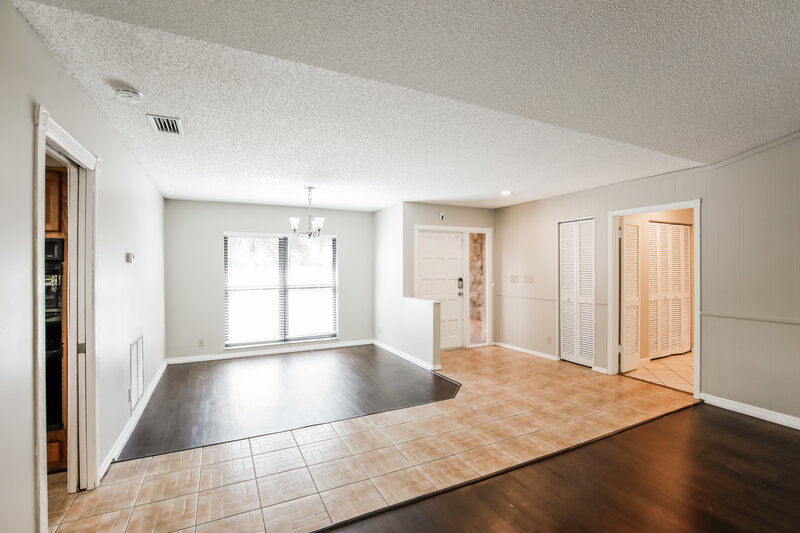 0/Mo, 21074 Shady Vista Ln Boca Raton, FL 33428 Dining Room View