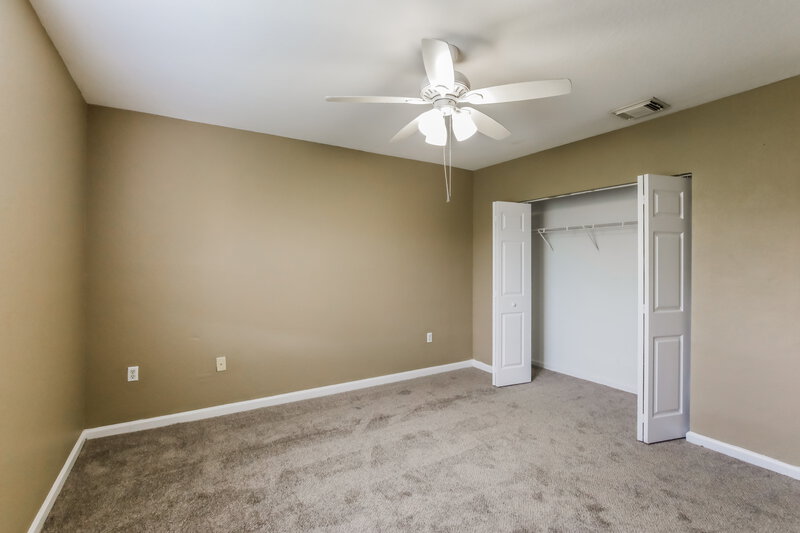 3,735/Mo, 1231 NW 204th St Miami Gardens, FL 33169 Bedroom View 2