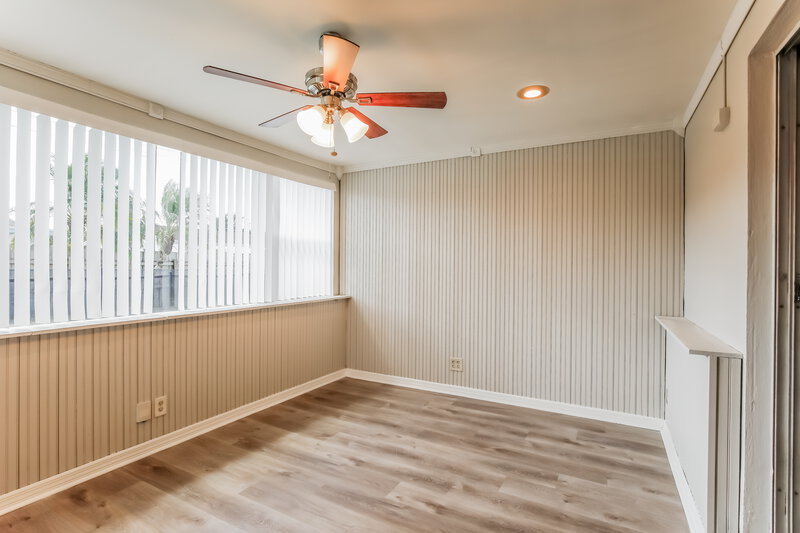 3,280/Mo, 6780 Pershing St Hollywood, FL 33024 Sun Room View