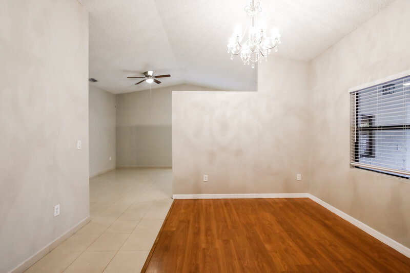 3,625/Mo, 14971 SW 46th Ter Miami, FL 33185 Living Room View 2