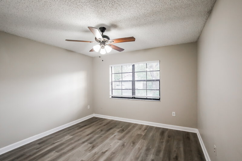 3,625/Mo, 14971 SW 46th Ter Miami, FL 33185 Bedroom View