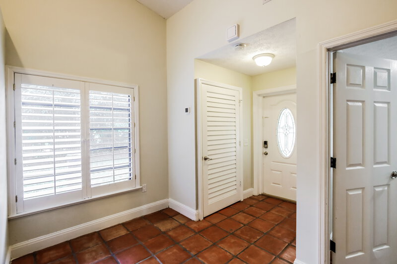 4,120/Mo, 5741 SW 162nd Ave Southwest Ranches, FL 33331 Living Room View 2