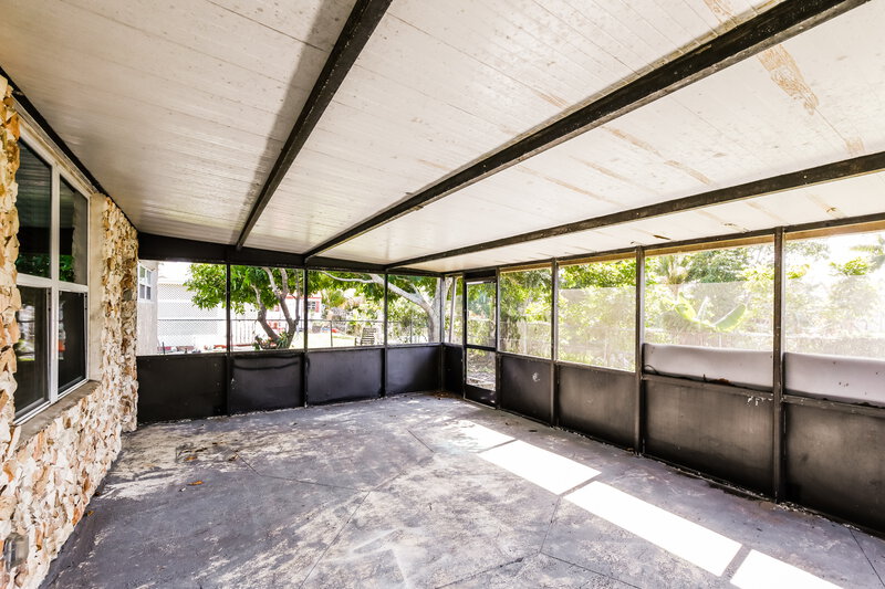 2,905/Mo, 3597 NW 37th Ave Lauderdale Lakes, FL 33309 Sun Room View