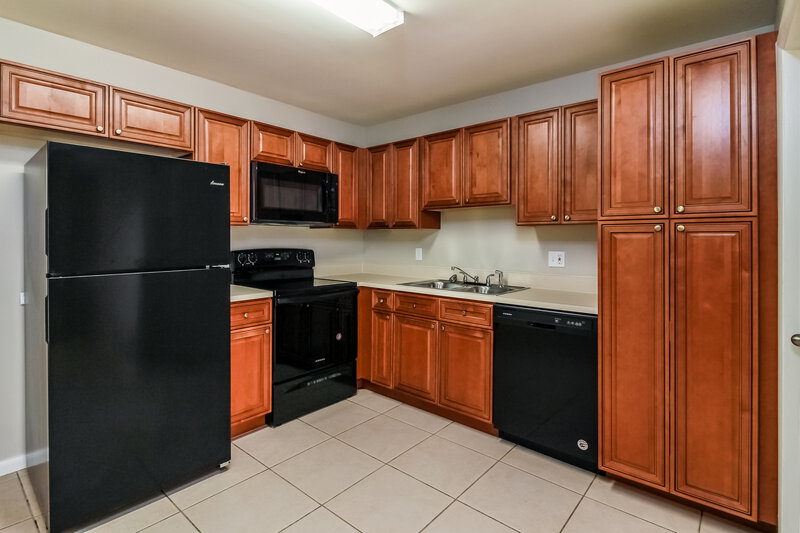 2,530/Mo, 4786 Arthur St Palm Beach Gardens, FL 33418 Kitchen View 2