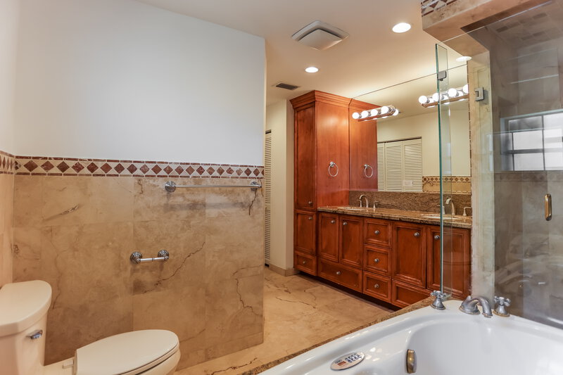 4,830/Mo, 11920 NW 24th St Plantation, FL 33323 Main Bathroom View