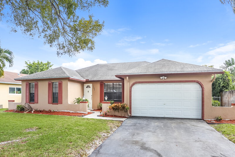 4,095/Mo, 10892 NW 21st St Coral Springs, FL 33071 External View