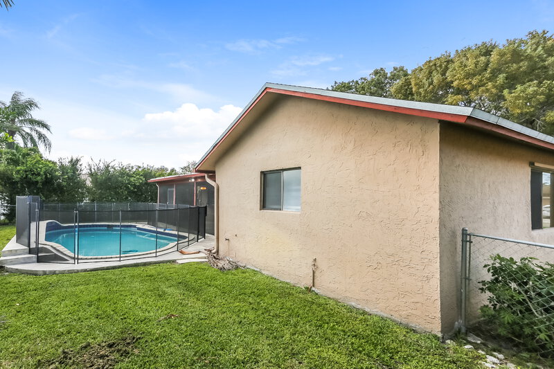 4,095/Mo, 10892 NW 21st St Coral Springs, FL 33071 Rear View 2