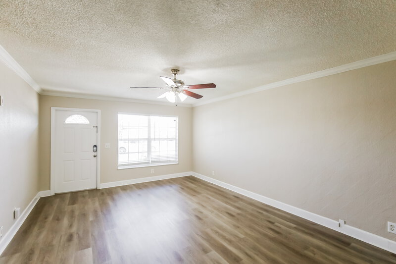 3,155/Mo, 3291 NW 65th St Fort Lauderdale, FL 33309 Living Room View 2