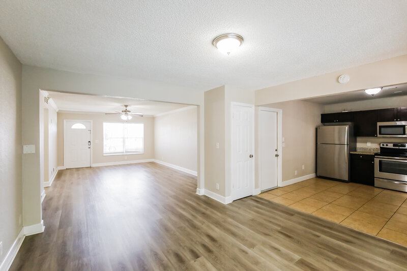 3,155/Mo, 3291 NW 65th St Fort Lauderdale, FL 33309 Living Room View 3