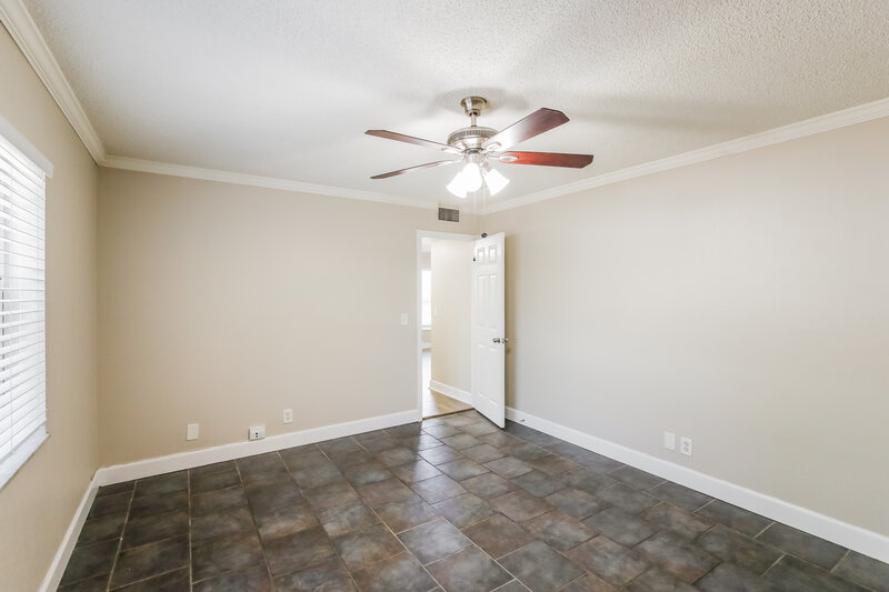 3,155/Mo, 3291 NW 65th St Fort Lauderdale, FL 33309 Main Bedroom View 2