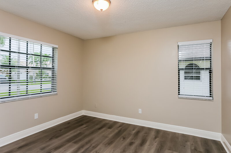 4,045/Mo, 4430 NW 65th Ter Lauderhill, FL 33319 Bedroom View