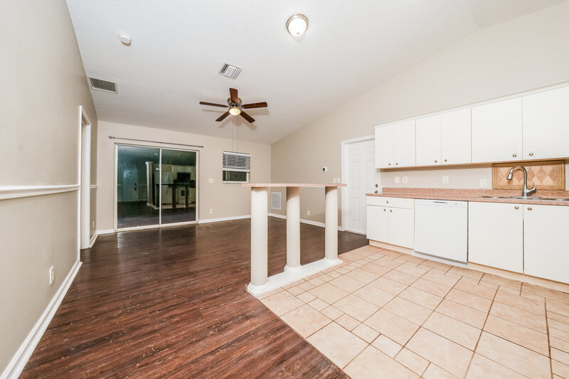 2,345/Mo, 3589 Quentin Ave Boynton Beach, FL 33436 Kitchen View