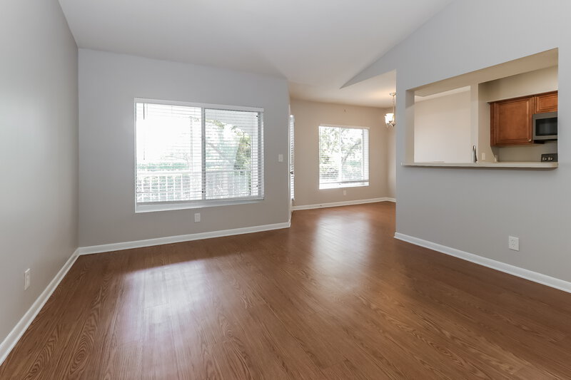 1,700/Mo, 815 W Boynton Beach Blvd 8-203 Boynton Beach, FL 33426 Living Room View