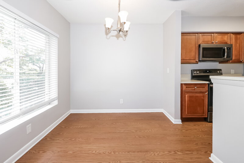 1,700/Mo, 815 W Boynton Beach Blvd 8-203 Boynton Beach, FL 33426 Dining Room View