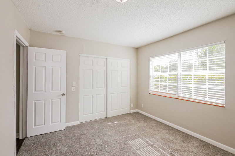 0/Mo, 8491 Nw 26Th Dr Coral Springs, FL 33065 Bedroom View
