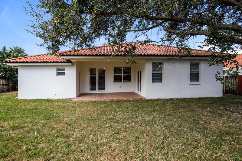 3,745/Mo, 17321 Sw 93Rd Ave Palmetto Bay, FL 33157 Rear View