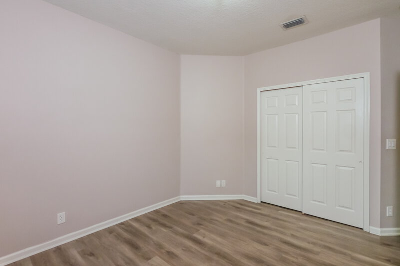 4,185/Mo, 2560 Jardin Mnr Weston, FL 33327 Bedroom View