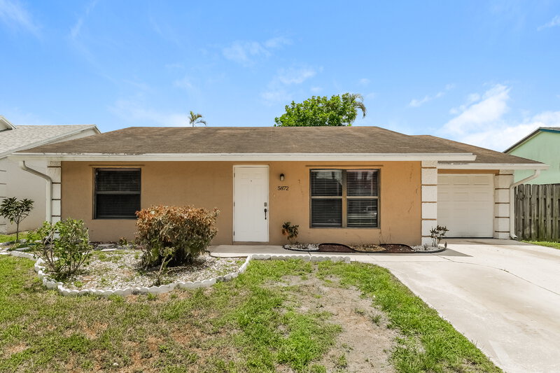 2,740/Mo, 5872 Corson Pl Lake Worth, FL 33463 External View