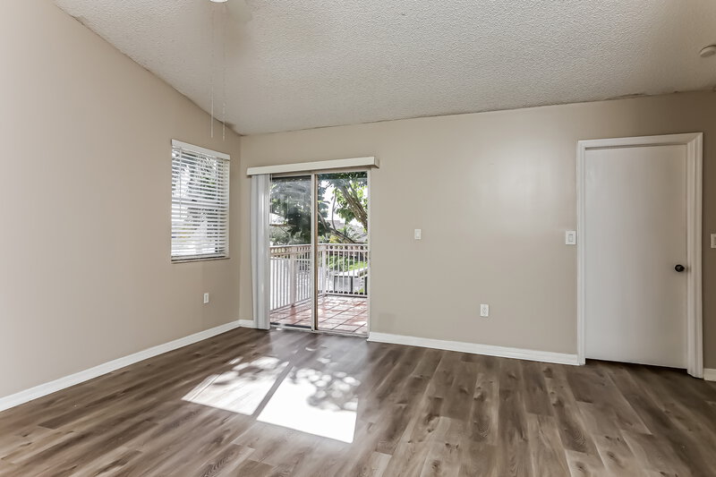 3,820/Mo, 4361 SW 153rd Ct Miami, FL 33185 Main Bedroom View