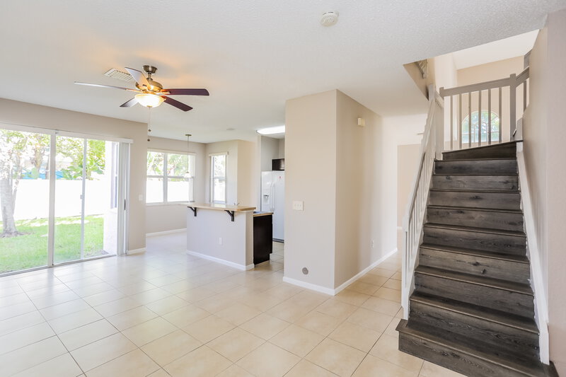 5,790/Mo, 1213 NW 159th Ln Pembroke Pines, FL 33028 Family Room View 2