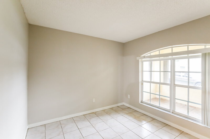 2,395/Mo, 530 SE 18th Ln Homestead, FL 33033 Bedroom View