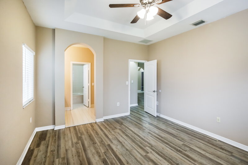 2,860/Mo, 10821 SW 232nd St Miami, FL 33170 Main Bedroom View