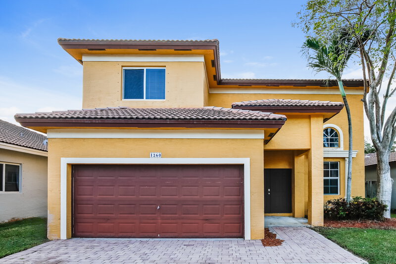 2,570/Mo, 1260 NE 42nd Ave Homestead, FL 33033 External View