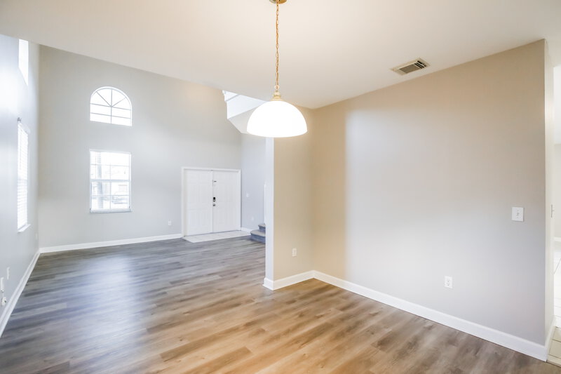 2,570/Mo, 1260 NE 42nd Ave Homestead, FL 33033 Dining Room View